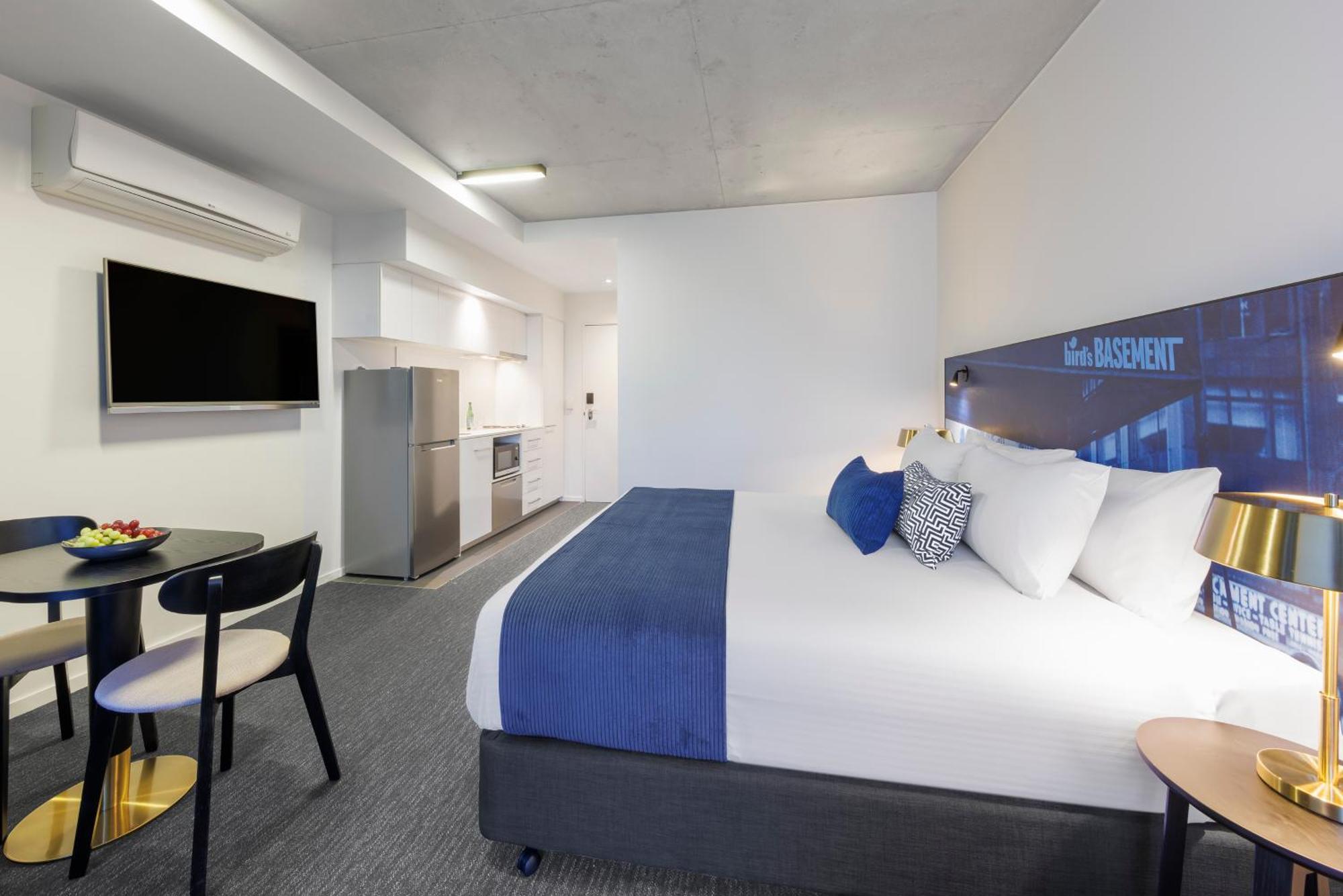 Mercure Melbourne St Kilda Road Exterior photo